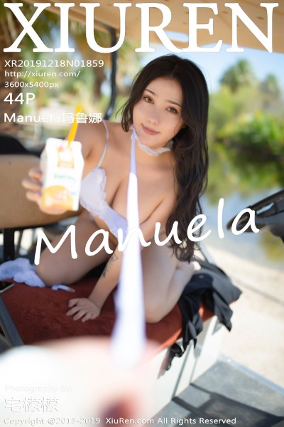 [XIUREN秀人网] No.1859 Manuela玛鲁娜美国旅拍户外性感白色内衣秀丰乳肥臀诱惑写真44P